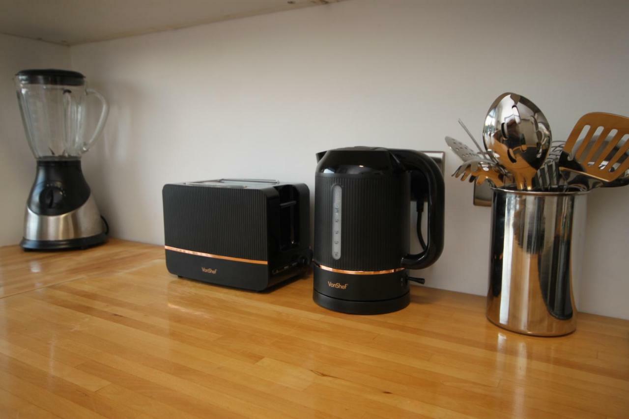 Camden Town Spacious 2 Bedroom Apartment - Sleeps 5 Guests! Лондон Экстерьер фото